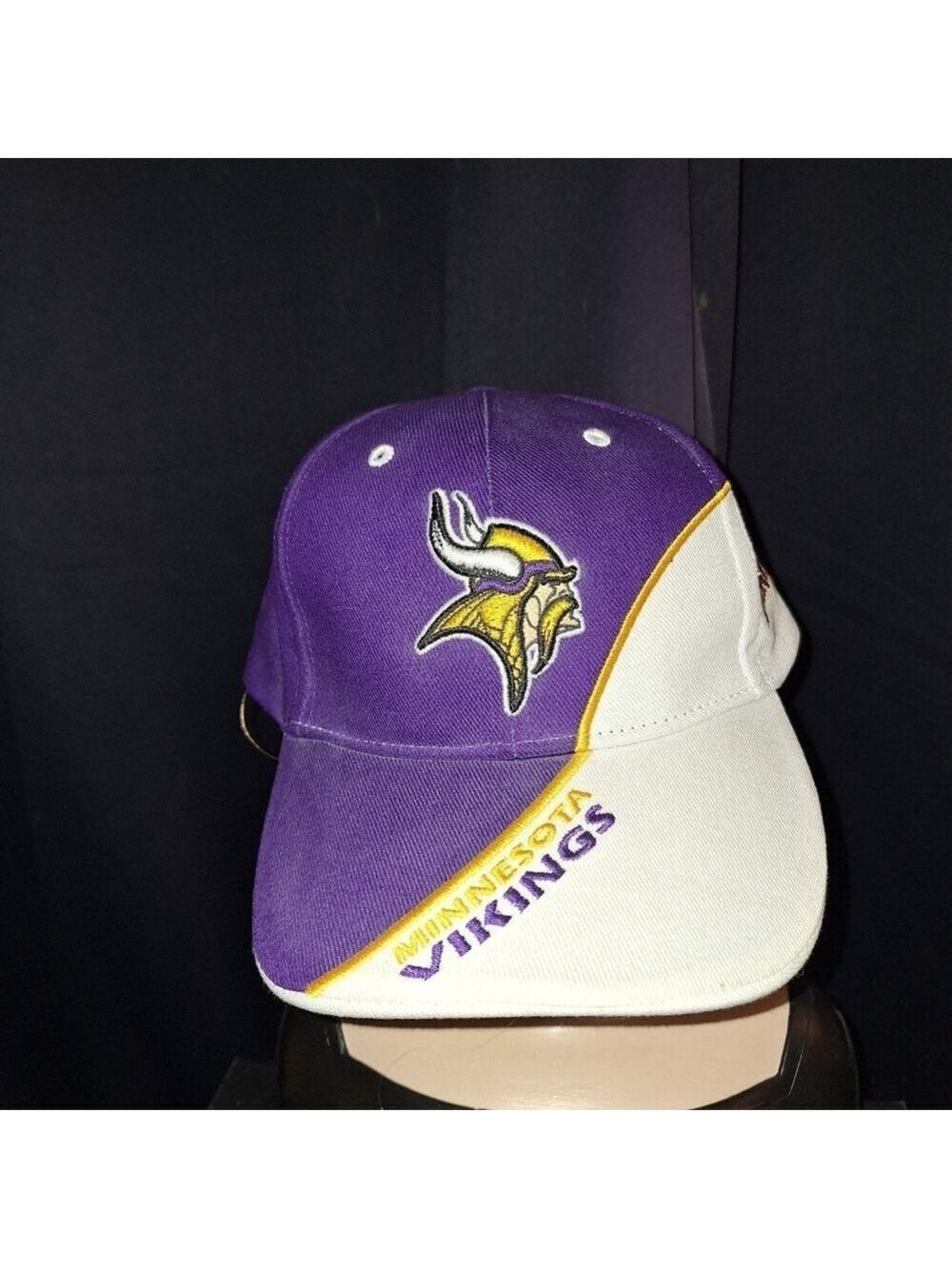 Minnesota Vikings Cap Purple White 47 Brand NFL